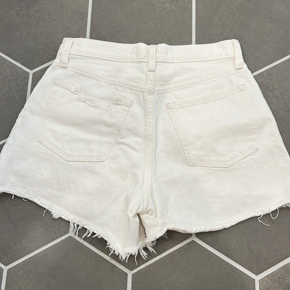 Abercrombie & Fitch Curve Love Mid Rise Boyfriend Shorts - Picture 6 of 6